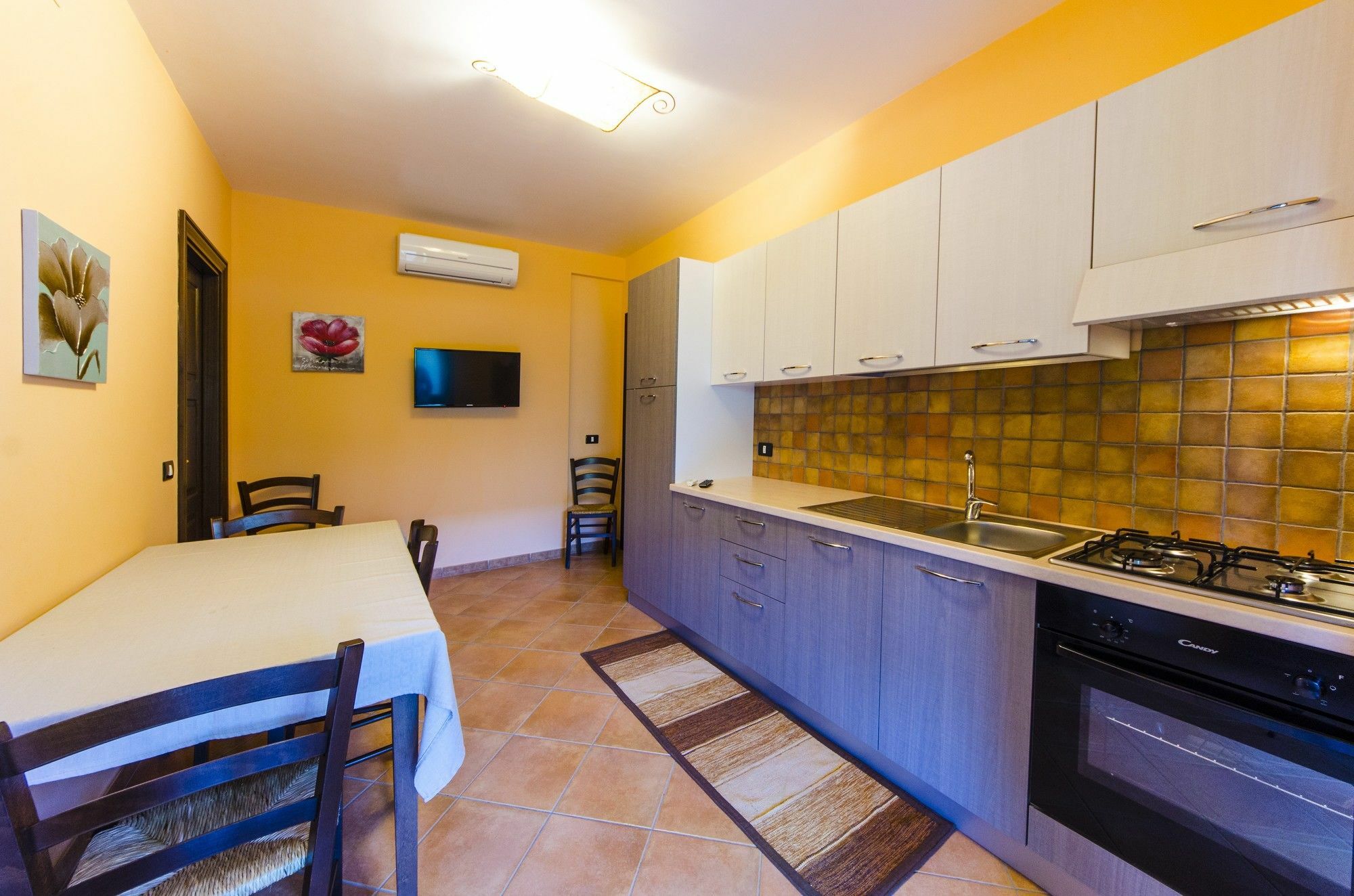 Hydria Apart-hotel 3*